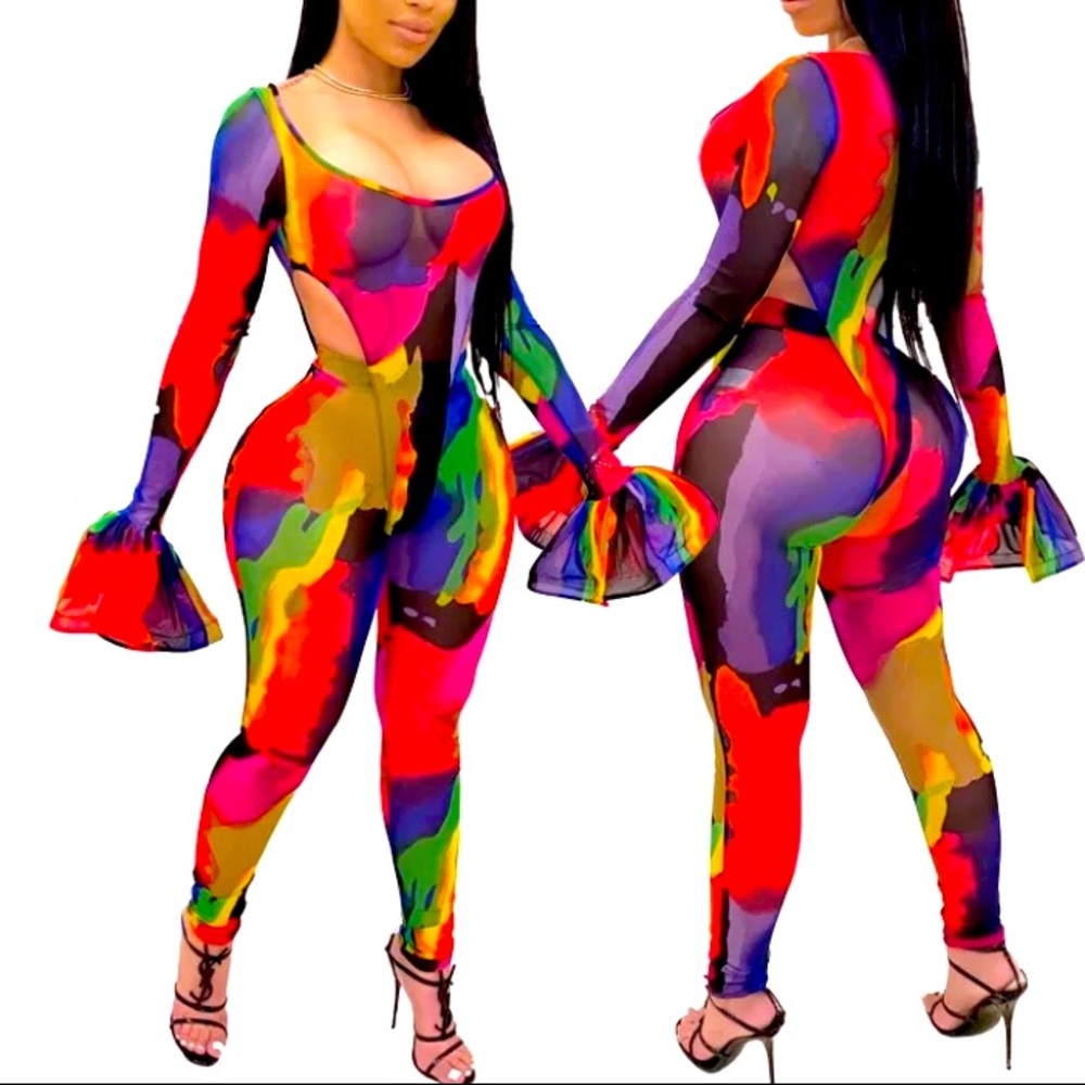 Work Of Art 2 Piece Set